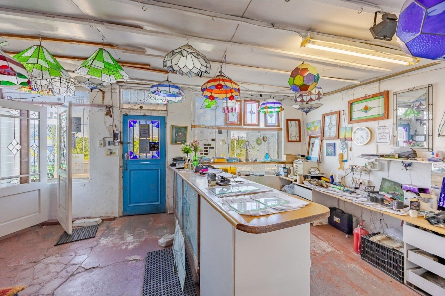 3 Bedroom Property for Sale in Lakeside Western Cape